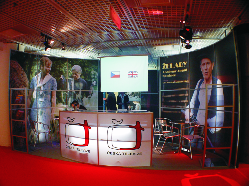 Expozice České televize na MIP TV Cannes 2004